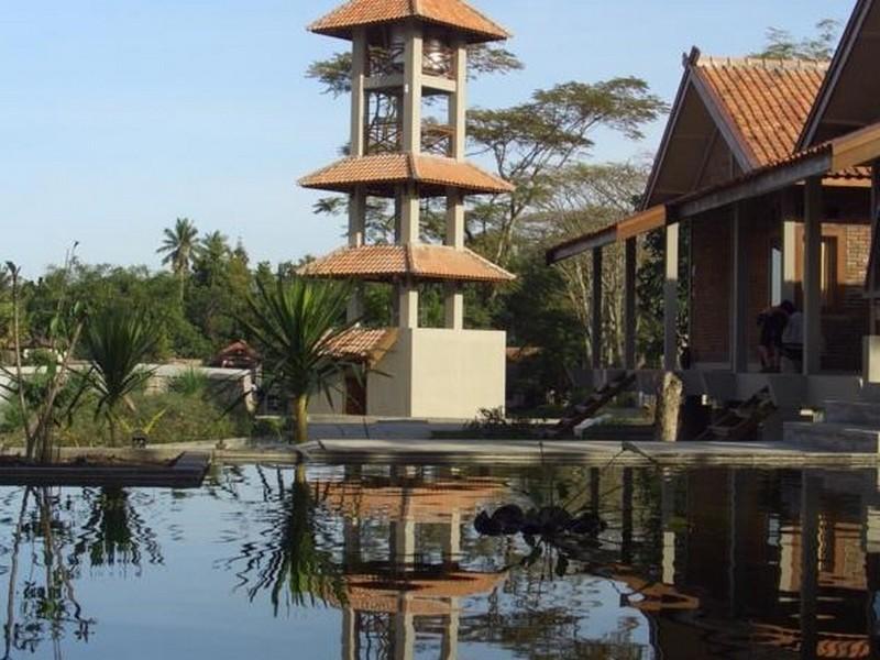 Disaster Oasis Hotel Kaliurang Buitenkant foto